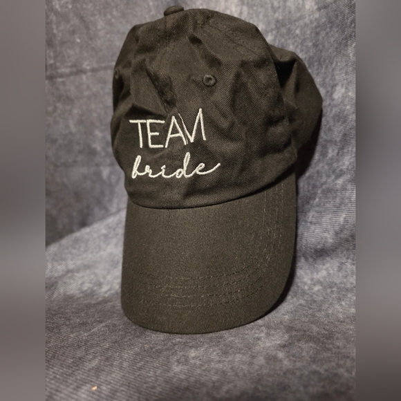 ✨️3/$25✨️ David's Bridal 'Team Bride' Black Hat - Picture 3 of 6